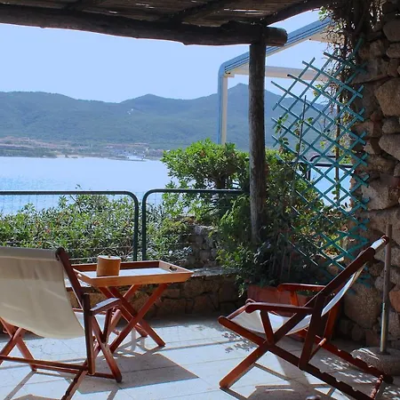 Casa Vacanze L'elicriso - Golfo Di Marinella * Porto Rotondo