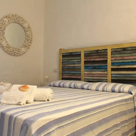 Apartment Casa Vacanze L'elicriso - Golfo Di Marinella