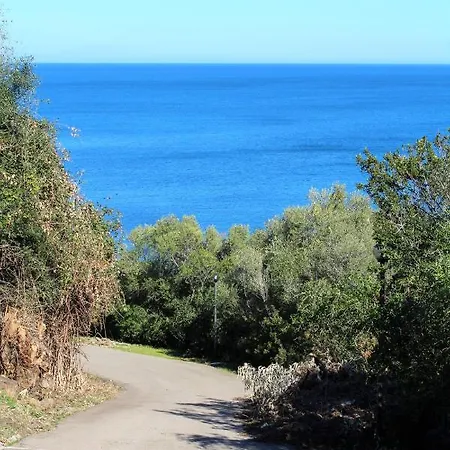 Casa Vacanze L'elicriso - Golfo Di Marinella Apartment *